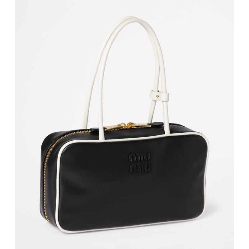 Bolsa Handle Beau