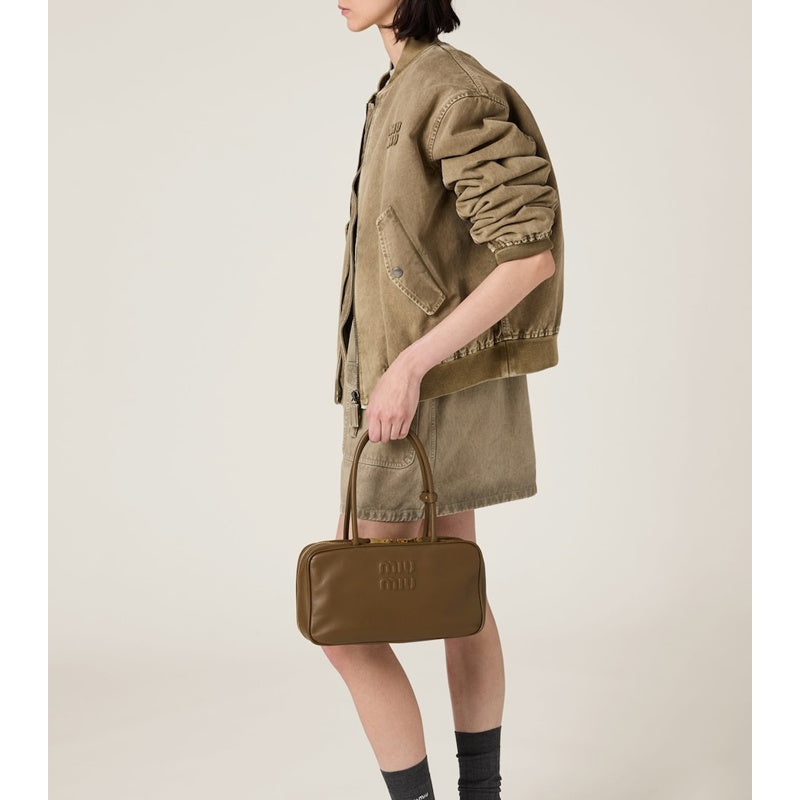 Bolsa Handle Beau