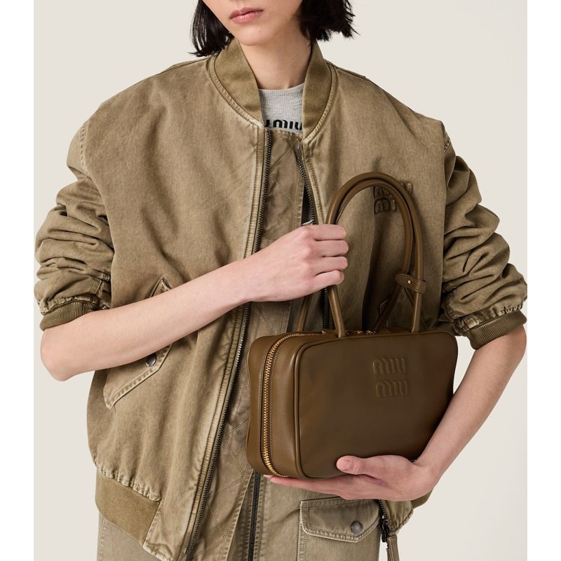 Bolsa Handle Beau