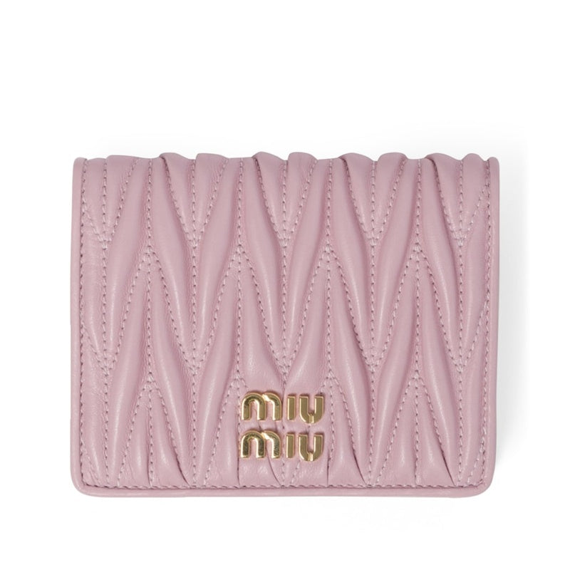 Bolsa Wallet Matelassé - Mercado de Luxo - O Maior E-Commerce de Bens, Produtos e Serviços de Luxo do Brasil.