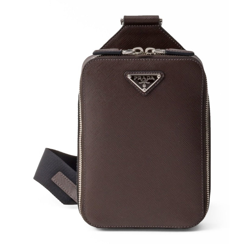 Bolsa Crossbody Saffiano Brique - Mercado de Luxo - O Maior E-Commerce de Bens, Produtos e Serviços de Luxo do Brasil.