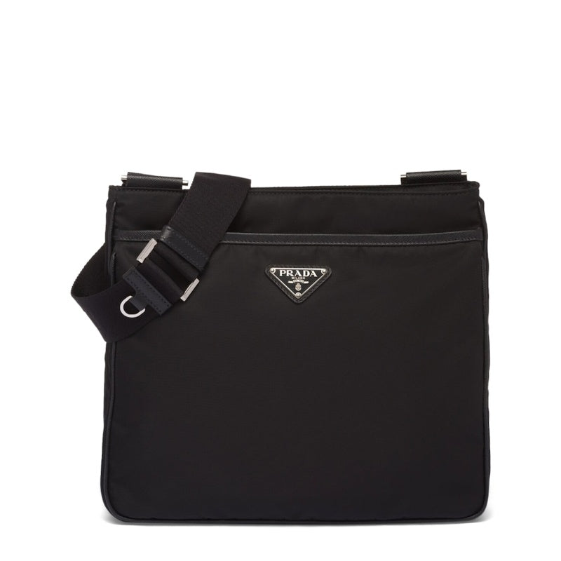 Bolsa Crossbody Re-Nylon - Mercado de Luxo - O Maior E-Commerce de Bens, Produtos e Serviços de Luxo do Brasil.