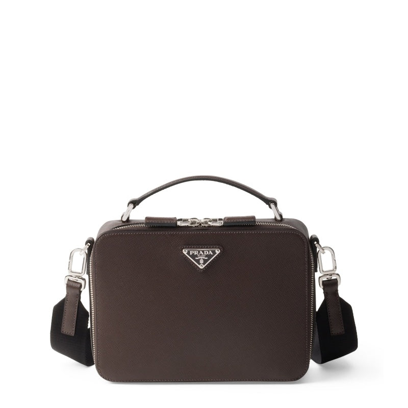 Bolsa Messenger Medium Saffiano Brique - Mercado de Luxo - O Maior E-Commerce de Bens, Produtos e Serviços de Luxo do Brasil.