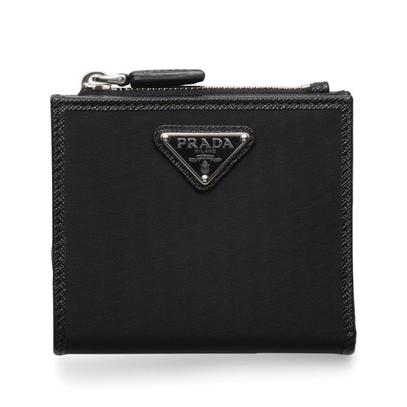 Bolsa Wallet Re-Nylon - Mercado de Luxo - O Maior E-Commerce de Bens, Produtos e Serviços de Luxo do Brasil.