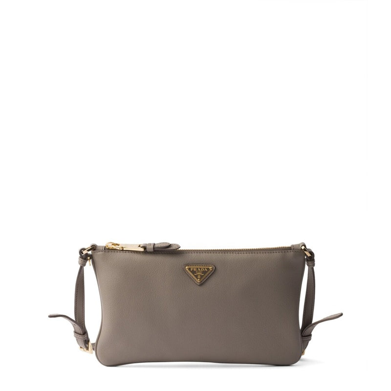 Bolsa Clutch Triangle - Mercado de Luxo - O Maior E-Commerce de Bens, Produtos e Serviços de Luxo do Brasil.