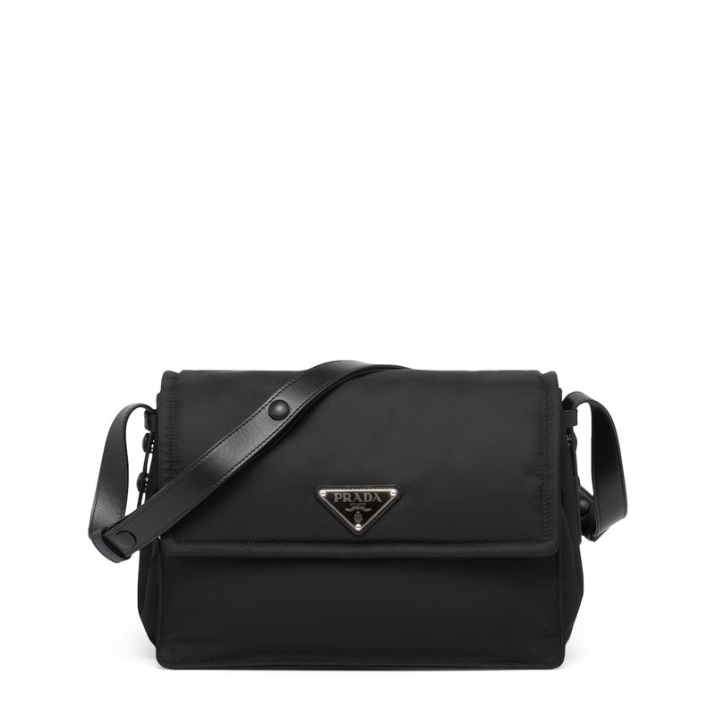 Bolsa Shoulder Re-Nylon Padded - Mercado de Luxo - O Maior E-Commerce de Bens, Produtos e Serviços de Luxo do Brasil.