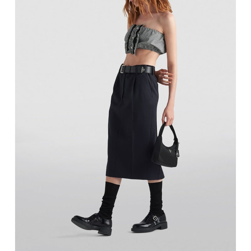 Bolsa Shoulder Re-Nylon Re-Edition 2000 - Mercado de Luxo - O Maior E-Commerce de Bens, Produtos e Serviços de Luxo do Brasil.