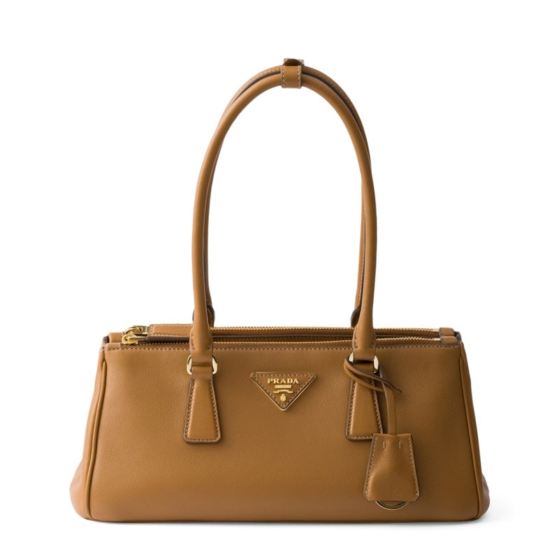 Bolsa Handle Medium Galleria - Mercado de Luxo - O Maior E-Commerce de Bens, Produtos e Serviços de Luxo do Brasil.