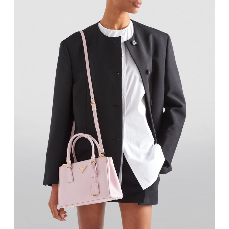 Bolsa Handle Small Saffiano Galleria