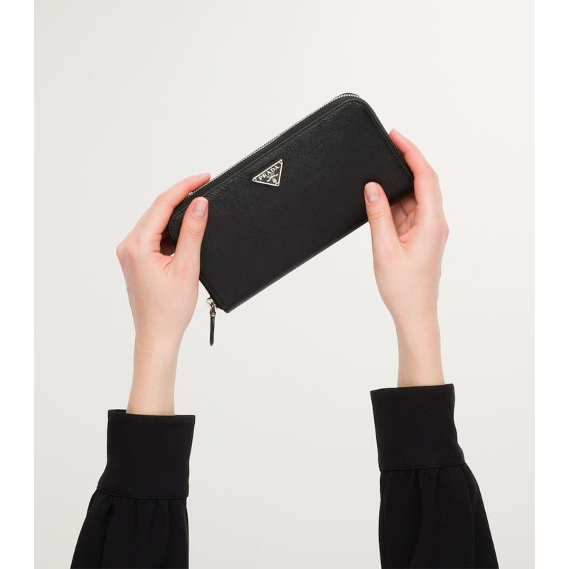Bolsa Wallet Large Saffiano Zipped