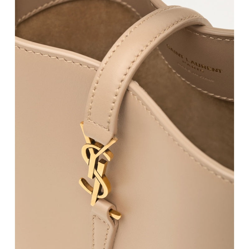 Bolsa Bucket Mini Calfskin Le 37