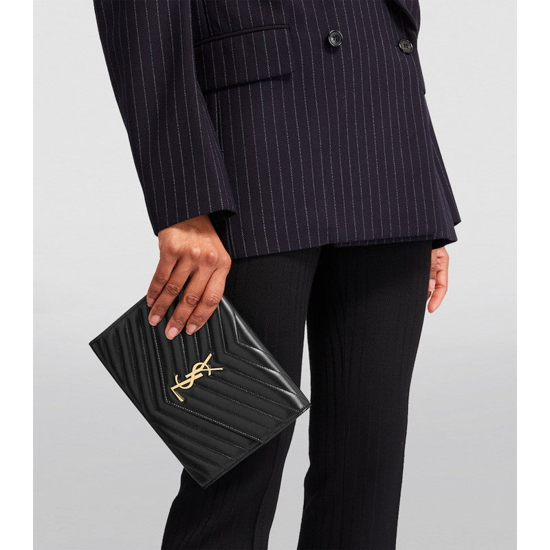 Bolsa Clutch Cassandre Matelassé Envelope