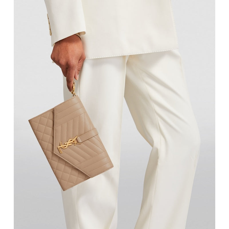 Bolsa Clutch Quilted