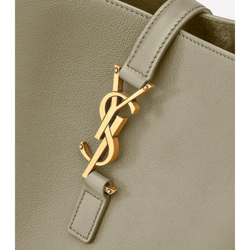 Bolsa Shoulder Large Calfskin Le 5 à 7