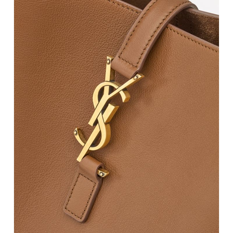 Bolsa Shoulder Large Calfskin Le 5 à 7