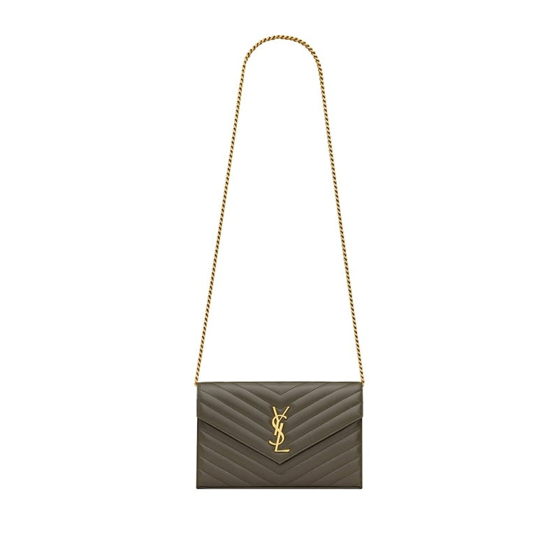 Bolsa Wallet Monogram Matelassé Envelope - Mercado de Luxo - O Maior E-Commerce de Bens, Produtos e Serviços de Luxo do Brasil.