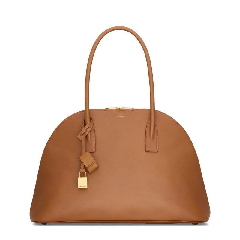 Bolsa Crossbody Sac de Jour Duffle - Mercado de Luxo - O Maior E-Commerce de Bens, Produtos e Serviços de Luxo do Brasil.