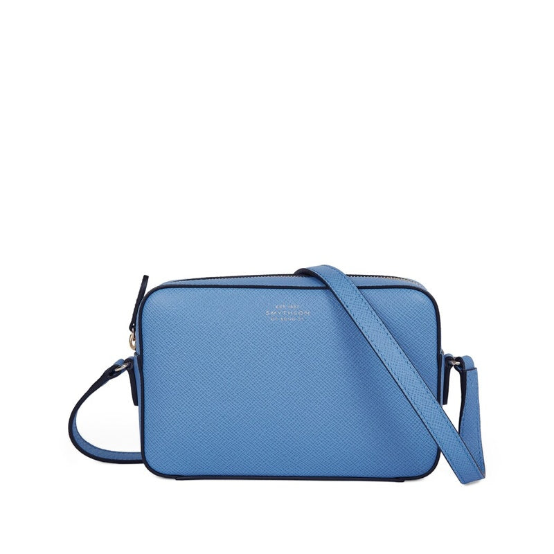 Bolsa Crossbody Small - Mercado de Luxo - O Maior E-Commerce de Bens, Produtos e Serviços de Luxo do Brasil.