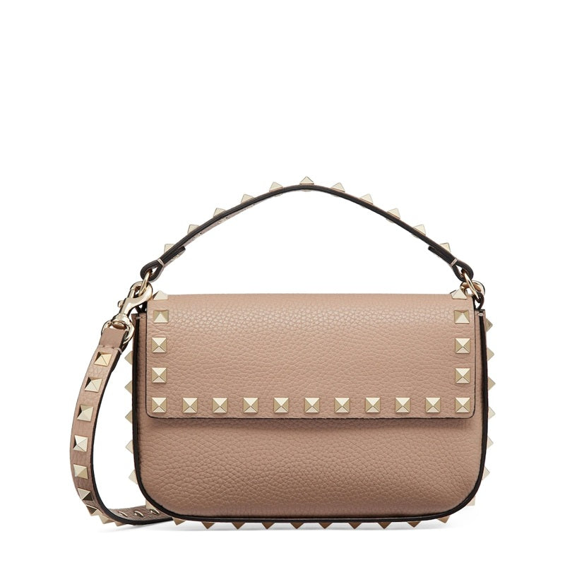 Bolsa Clutch Rockstud - Mercado de Luxo - O Maior E-Commerce de Bens, Produtos e Serviços de Luxo do Brasil.