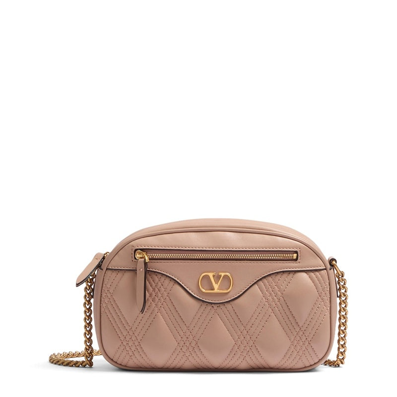 Bolsa Crossbody Quilty - Mercado de Luxo - O Maior E-Commerce de Bens, Produtos e Serviços de Luxo do Brasil.