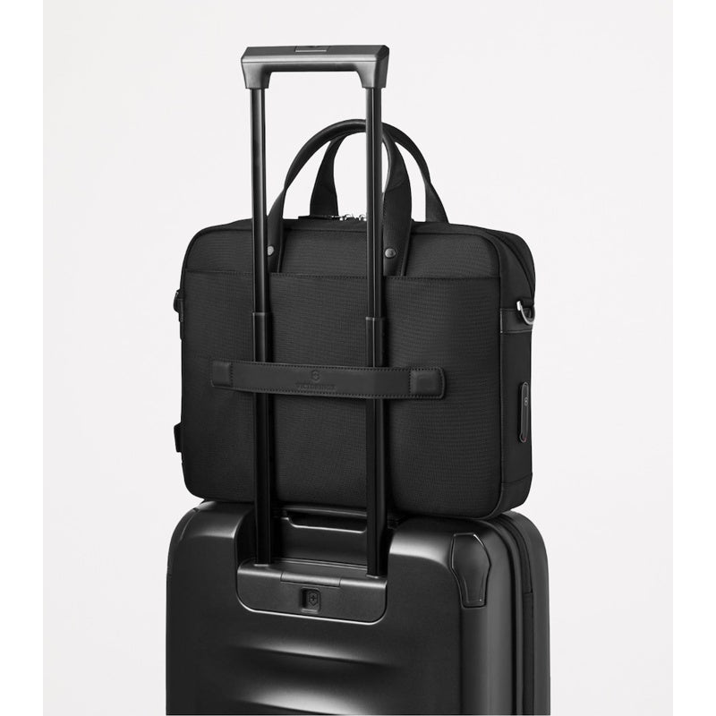 Bolsa Messenger Architecture Urban2