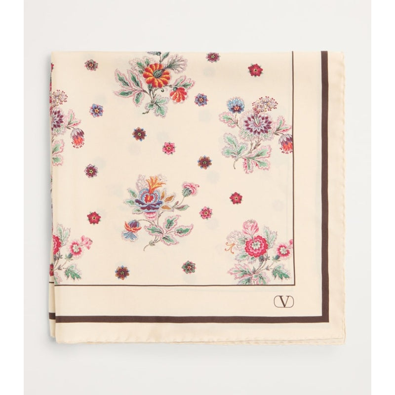 Bandana de seda estampada - Mercado de Luxo - O Maior E-Commerce de Bens, Produtos e Serviços de Luxo do Brasil.