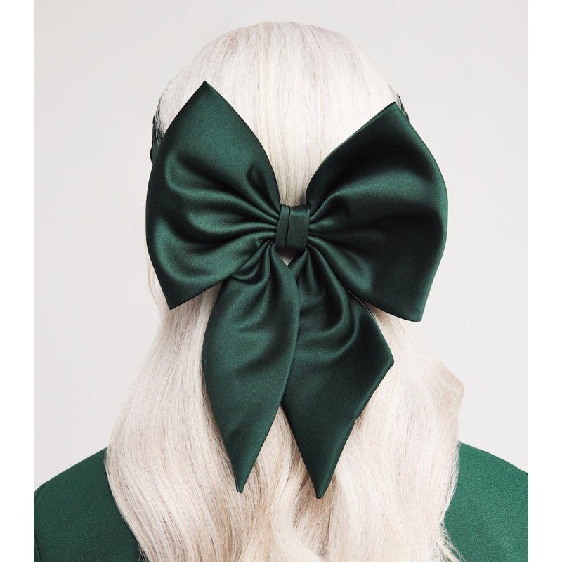 Lenço de seda plissada - Mercado de Luxo - O Maior E-Commerce de Bens, Produtos e Serviços de Luxo do Brasil.