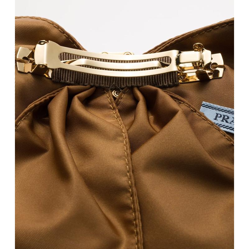 Grampo de cabelo Re-Nylon - Mercado de Luxo - O Maior E-Commerce de Bens, Produtos e Serviços de Luxo do Brasil.