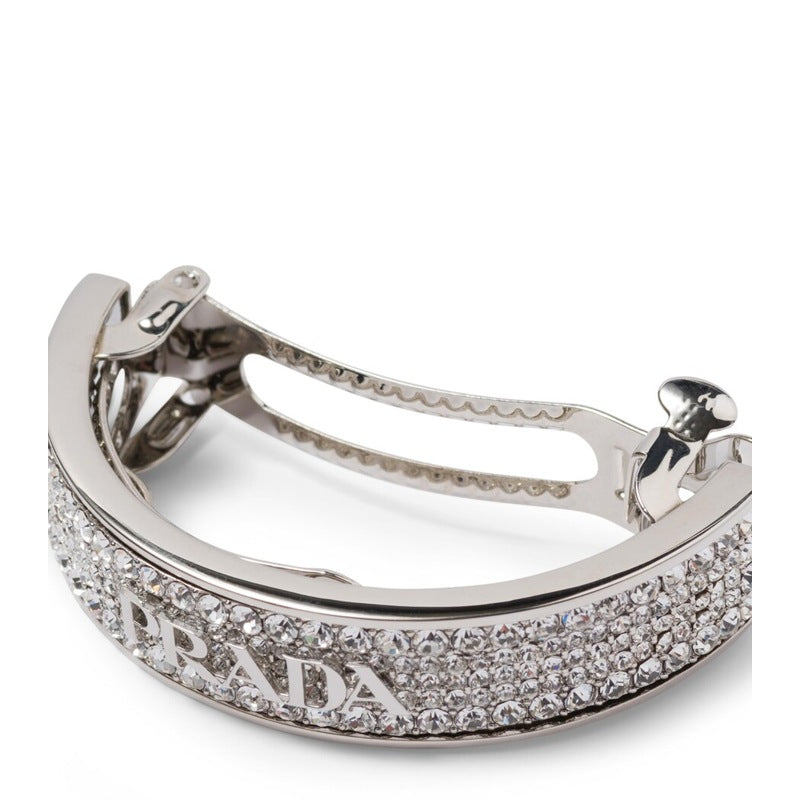 Grampo de cabelo com logotipo embelezado - Mercado de Luxo - O Maior E-Commerce de Bens, Produtos e Serviços de Luxo do Brasil.