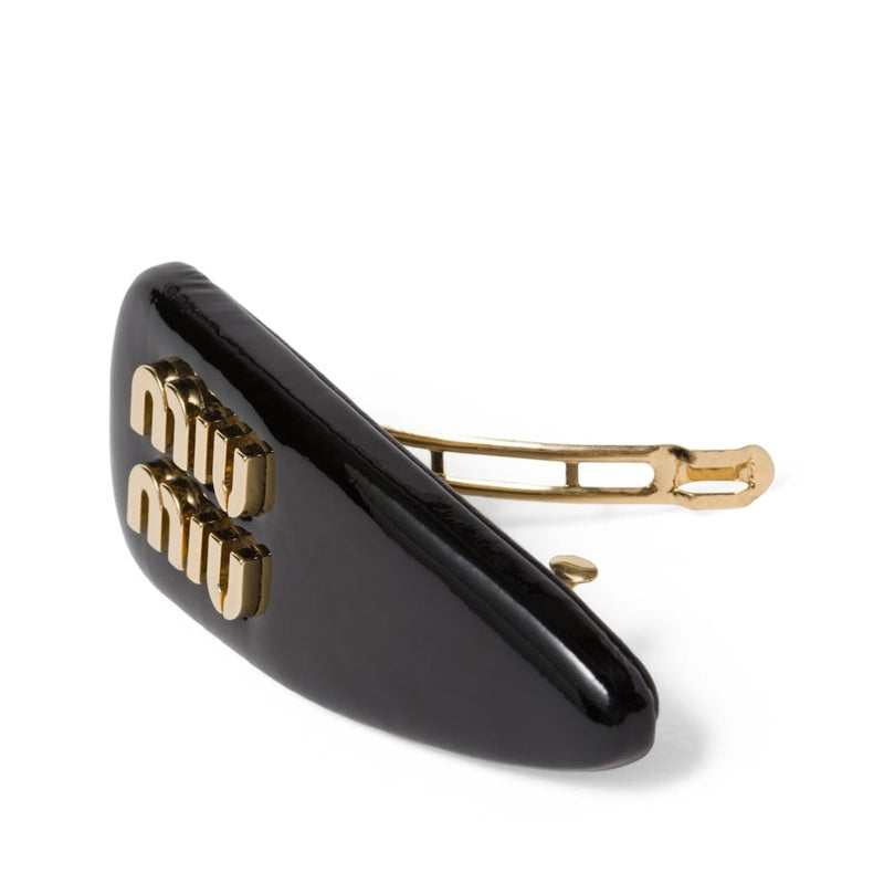 Presilha de cabelo com logotipo de couro - Mercado de Luxo - O Maior E-Commerce de Bens, Produtos e Serviços de Luxo do Brasil.