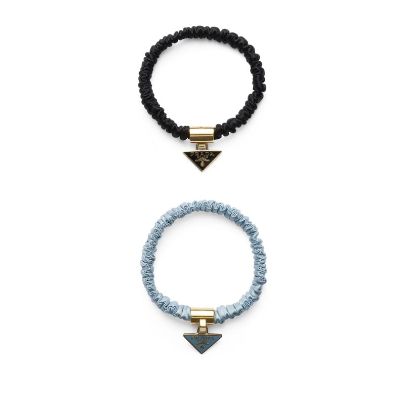 Elásticos de cabelo com logotipo de seda conjunto com 2 unid - Mercado de Luxo - O Maior E-Commerce de Bens, Produtos e Serviços de Luxo do Brasil.