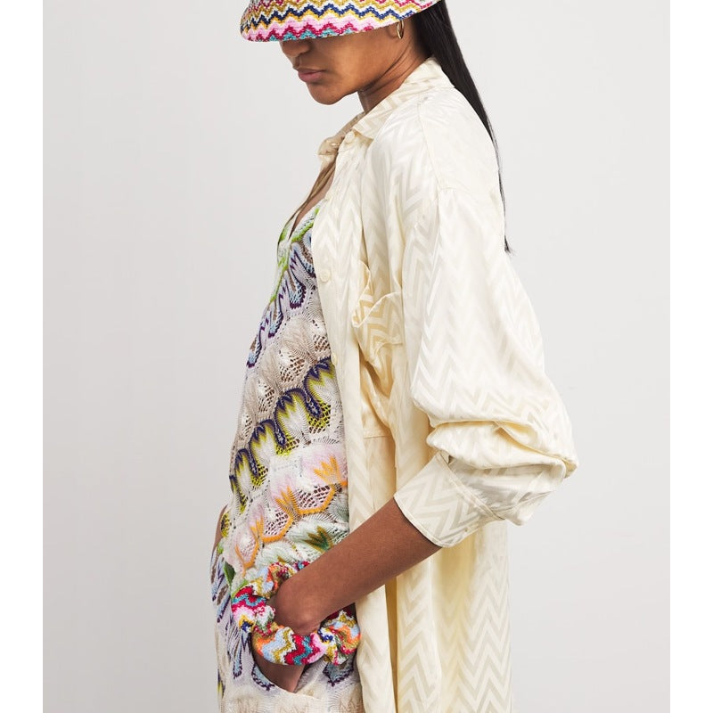 Elástico em zigue-zague - Mercado de Luxo - O Maior E-Commerce de Bens, Produtos e Serviços de Luxo do Brasil.