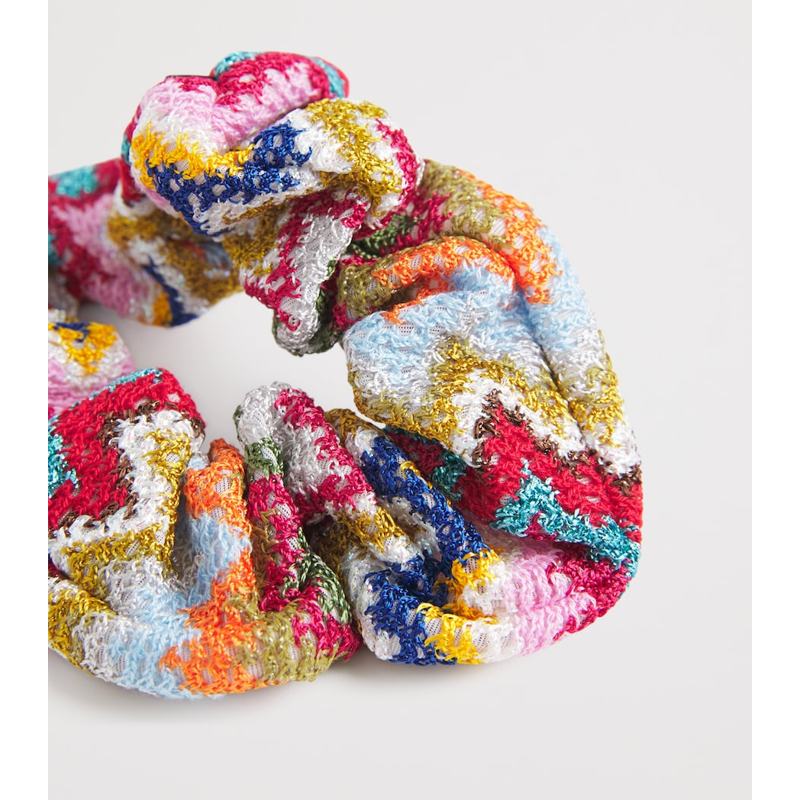 Elástico em zigue-zague - Mercado de Luxo - O Maior E-Commerce de Bens, Produtos e Serviços de Luxo do Brasil.