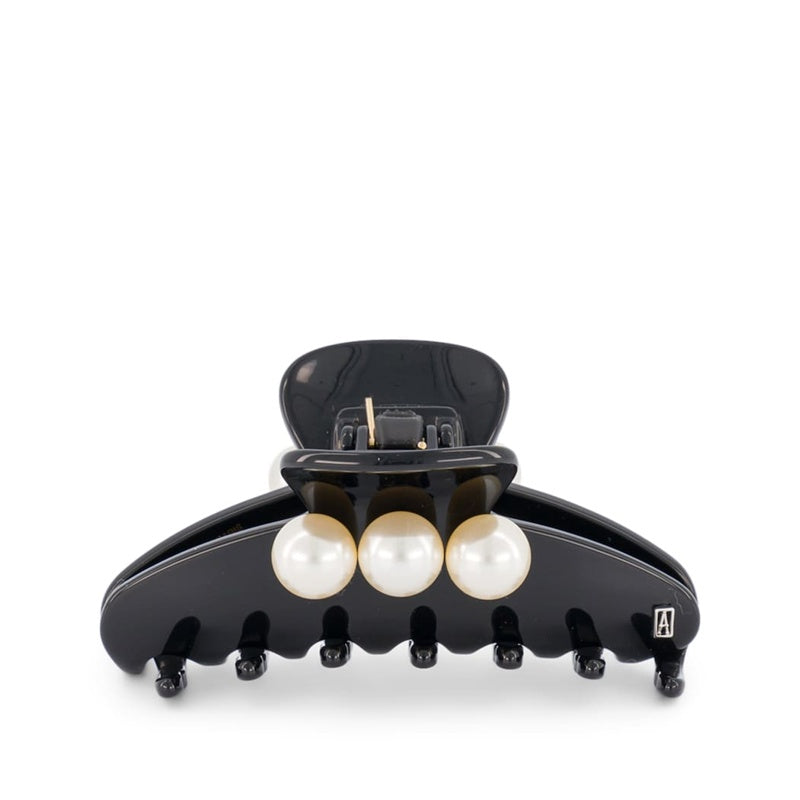 Presilha de Cabelo grande com detalhe de pérola e Garra - Mercado de Luxo - O Maior E-Commerce de Bens, Produtos e Serviços de Luxo do Brasil.