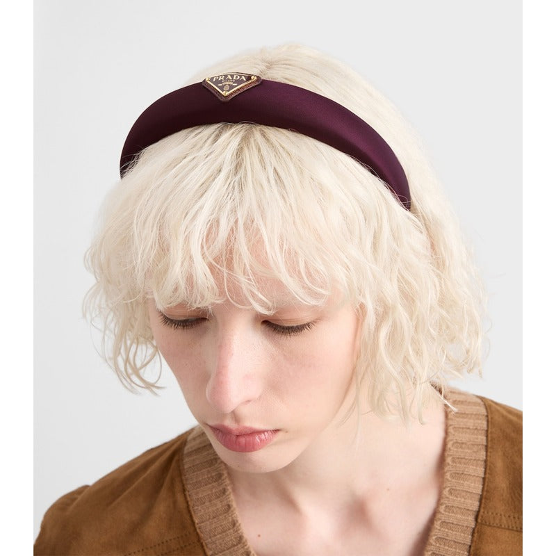 Faixa de cabeça Re-Nylon - Mercado de Luxo - O Maior E-Commerce de Bens, Produtos e Serviços de Luxo do Brasil.