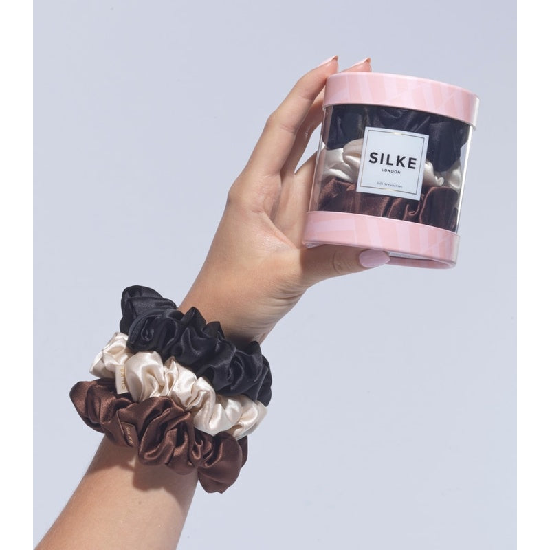 Elásticos de Cabelo de seda Mulberry conjunto 3 unid. - Mercado de Luxo - O Maior E-Commerce de Bens, Produtos e Serviços de Luxo do Brasil.