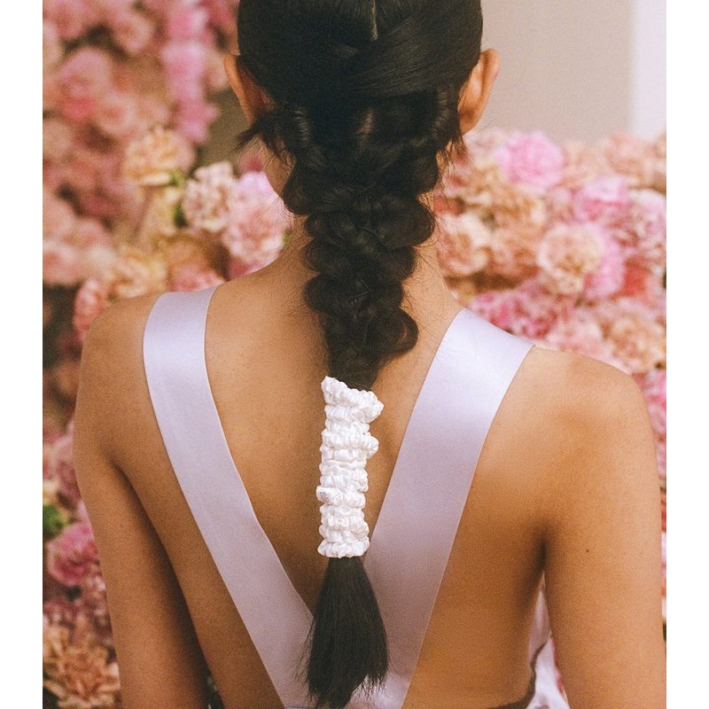 Elásticos de Cabelo finos de seda Mulberry conjunto 4 unid. - Mercado de Luxo - O Maior E-Commerce de Bens, Produtos e Serviços de Luxo do Brasil.