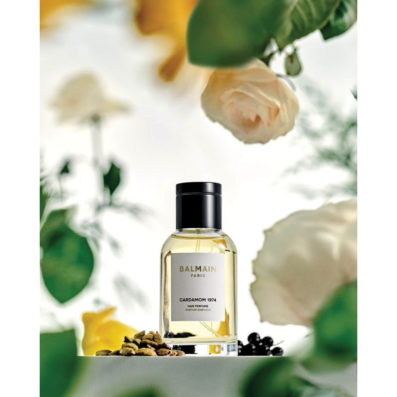 Perfume para Cabelo Cardamomo 1974 100ml - Mercado de Luxo - O Maior E-Commerce de Bens, Produtos e Serviços de Luxo do Brasil.