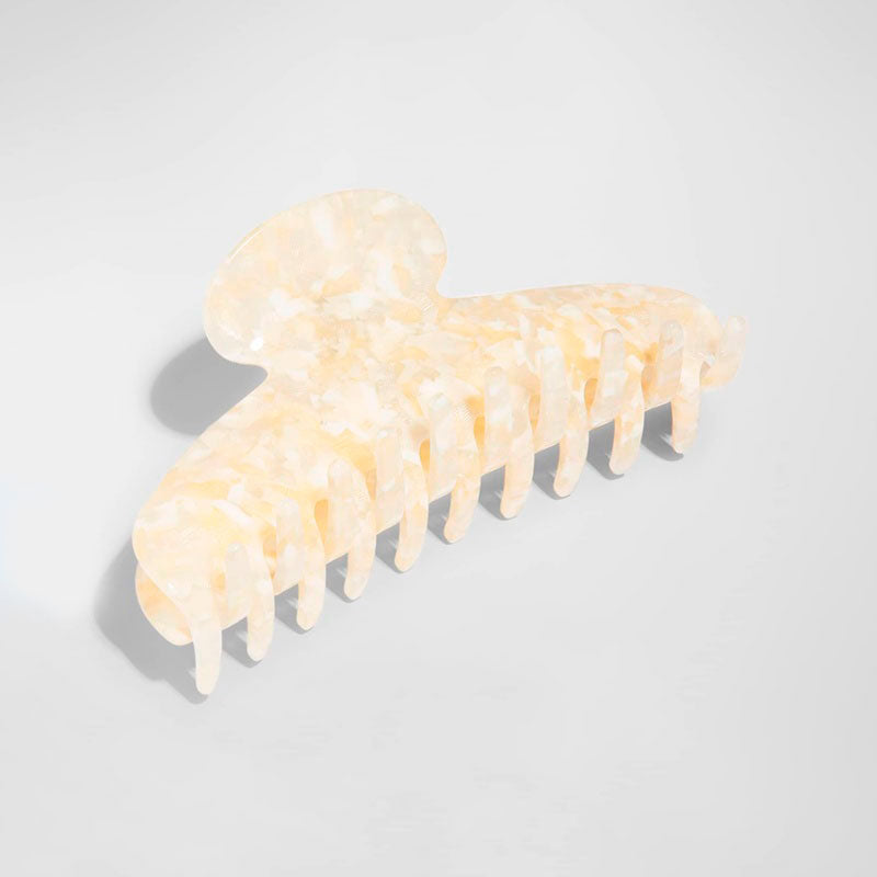 Presilha de mandíbula Jumbo Couture - Mercado de Luxo - O Maior E-Commerce de Bens, Produtos e Serviços de Luxo do Brasil.