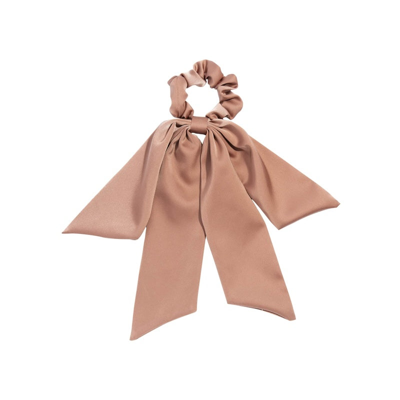 Elástico de Cabelo de cetim Playa Bow para rabo de cavalo - Mercado de Luxo - O Maior E-Commerce de Bens, Produtos e Serviços de Luxo do Brasil.