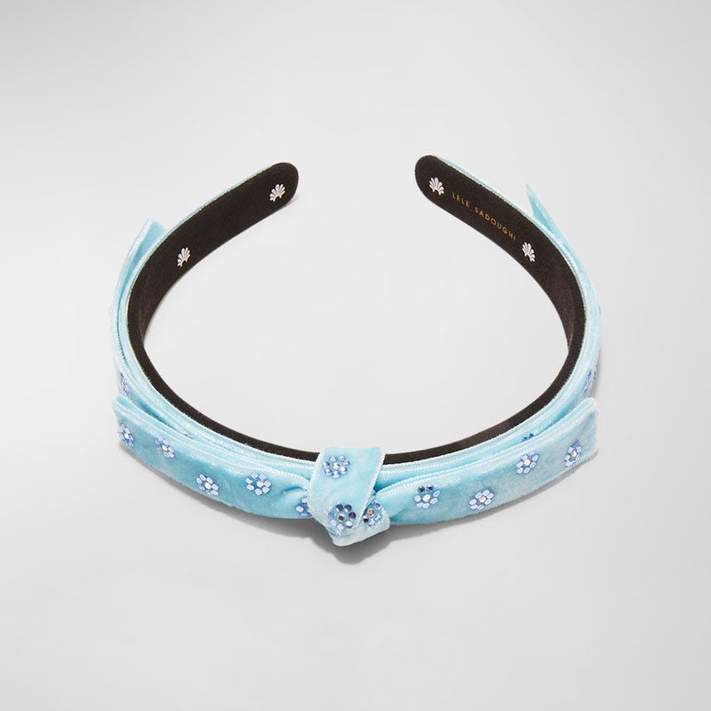 Faixa de cabeça com laço fino e embelezado Bardot - Mercado de Luxo - O Maior E-Commerce de Bens, Produtos e Serviços de Luxo do Brasil.