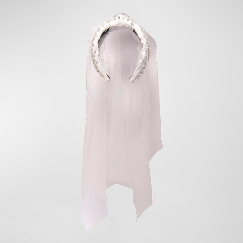 Faixa de cabeça com nó de véu perolado - Mercado de Luxo - O Maior E-Commerce de Bens, Produtos e Serviços de Luxo do Brasil.