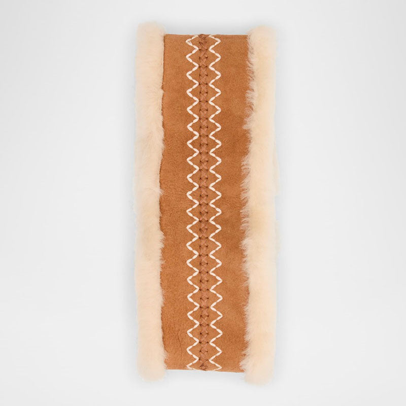 Faixa de cabeça de pele de carneiro tingida e bordada - Mercado de Luxo - O Maior E-Commerce de Bens, Produtos e Serviços de Luxo do Brasil.