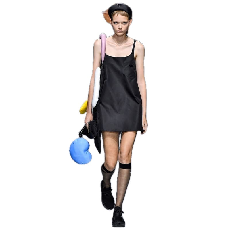 Faixa de Cabeça de cetim com logotipo - Mercado de Luxo - O Maior E-Commerce de Bens, Produtos e Serviços de Luxo do Brasil.