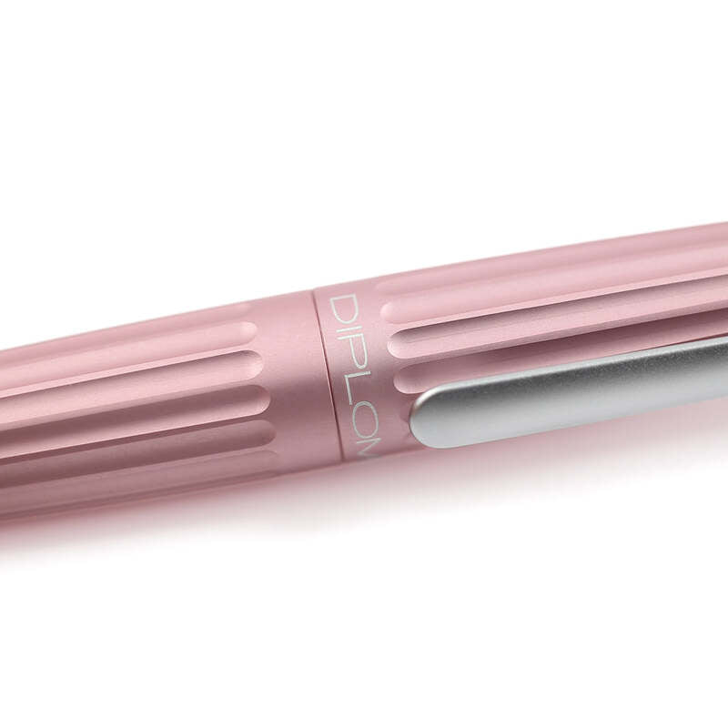 Lapiseira Aero Antique Rose 0.7 mm - Mercado de Luxo - O Maior E-Commerce de Bens, Produtos e Serviços de Luxo do Brasil.