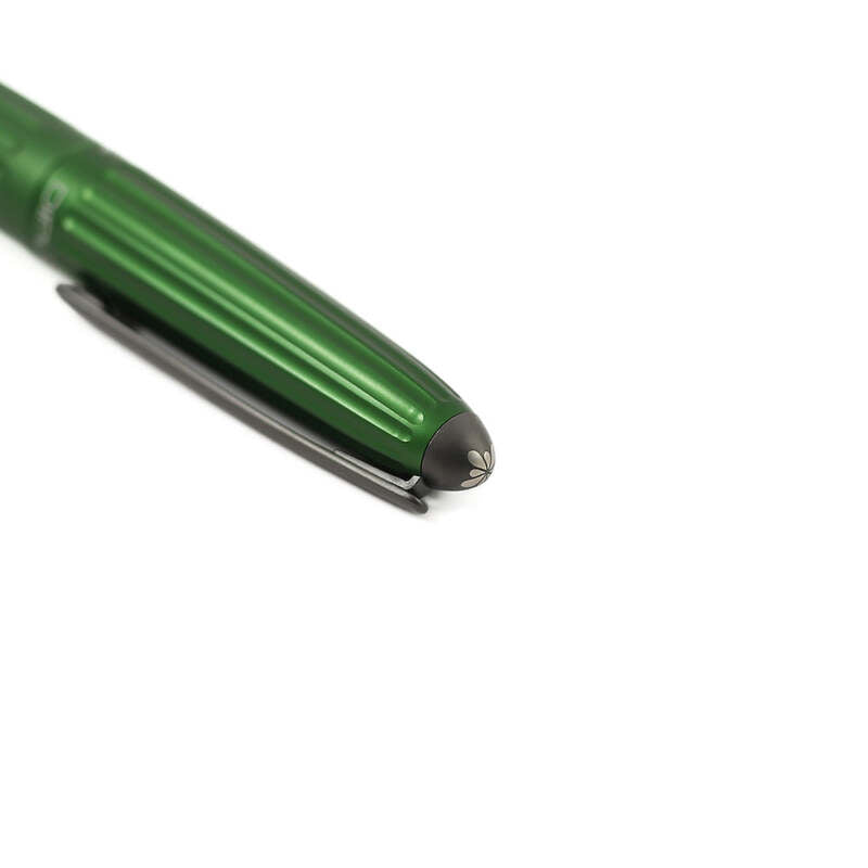 Caneta Esferográfica Aero - Mercado de Luxo - O Maior E-Commerce de Bens, Produtos e Serviços de Luxo do Brasil.