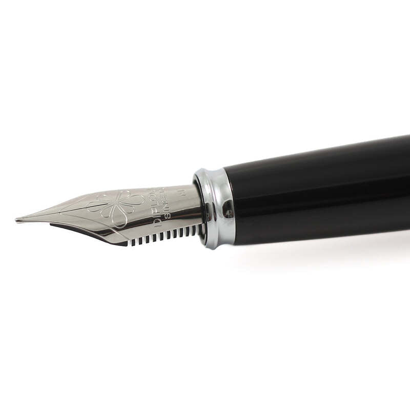 Caneta Tinteiro Excellence A2 Evergreen Chrome - Mercado de Luxo - O Maior E-Commerce de Bens, Produtos e Serviços de Luxo do Brasil.