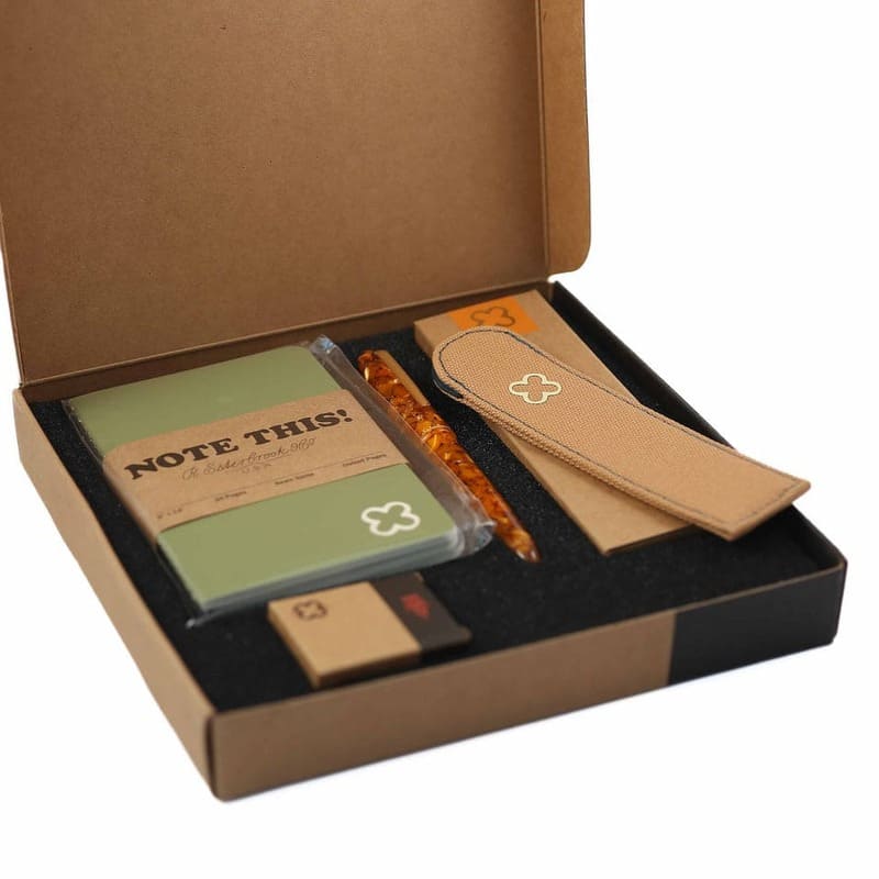 Caneta Tinteiro Bundle Set Tan - Honeycomb Estie Gold - Mercado de Luxo - O Maior E-Commerce de Bens, Produtos e Serviços de Luxo do Brasil.