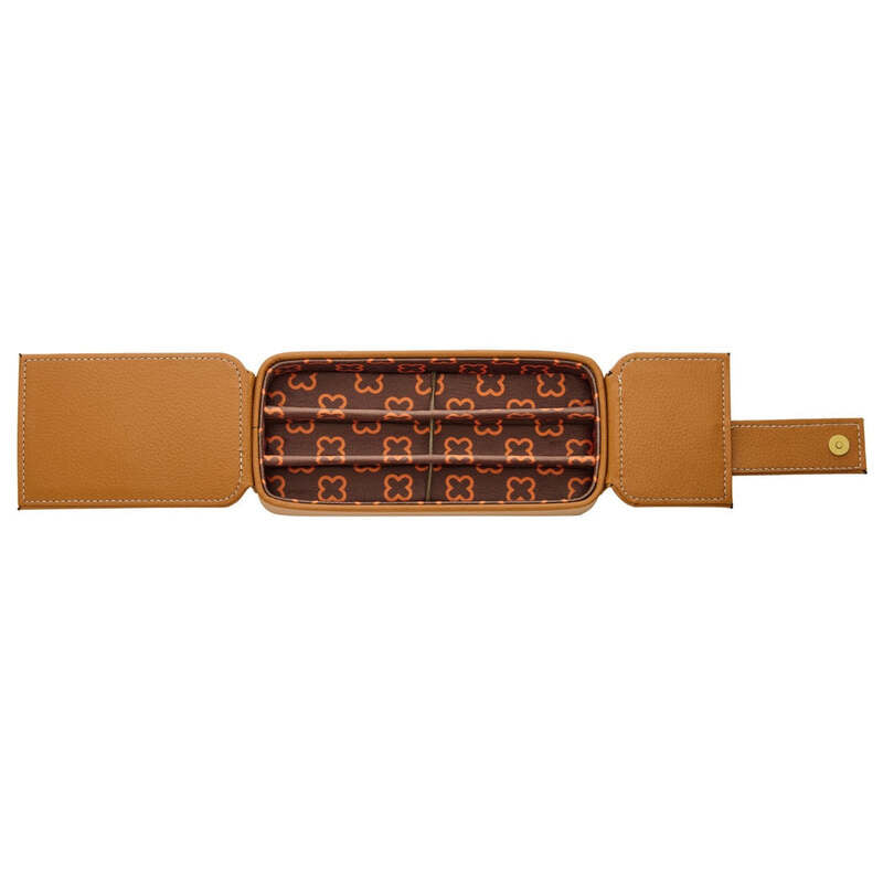 Porta Caneta British Tan unid Nook para 3 unid - Mercado de Luxo - O Maior E-Commerce de Bens, Produtos e Serviços de Luxo do Brasil.