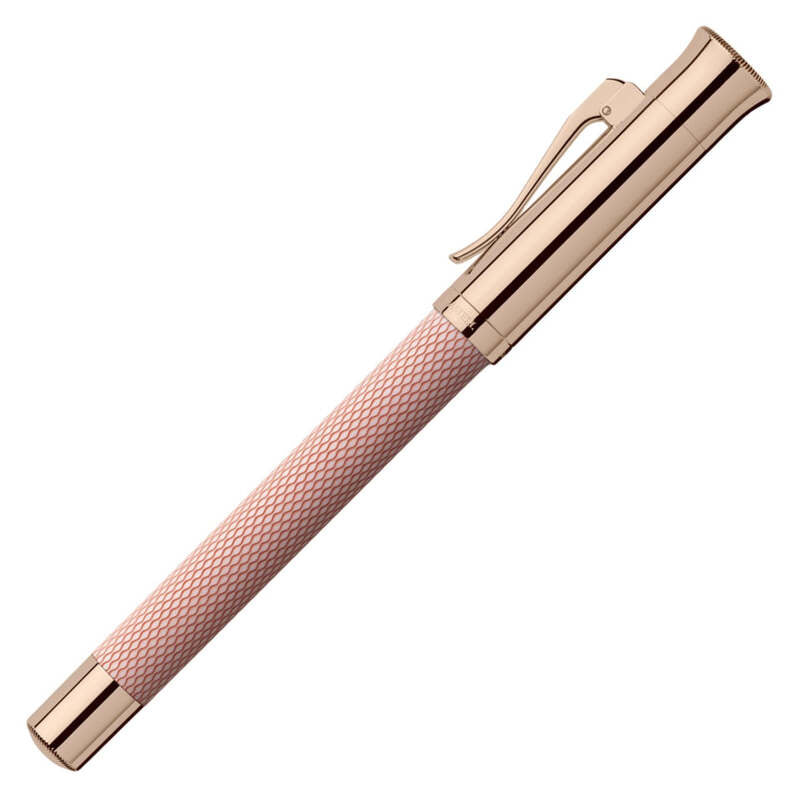 Caneta Tinteiro Guilloche Rose Blush Ouro 18k - Mercado de Luxo - O Maior E-Commerce de Bens, Produtos e Serviços de Luxo do Brasil.